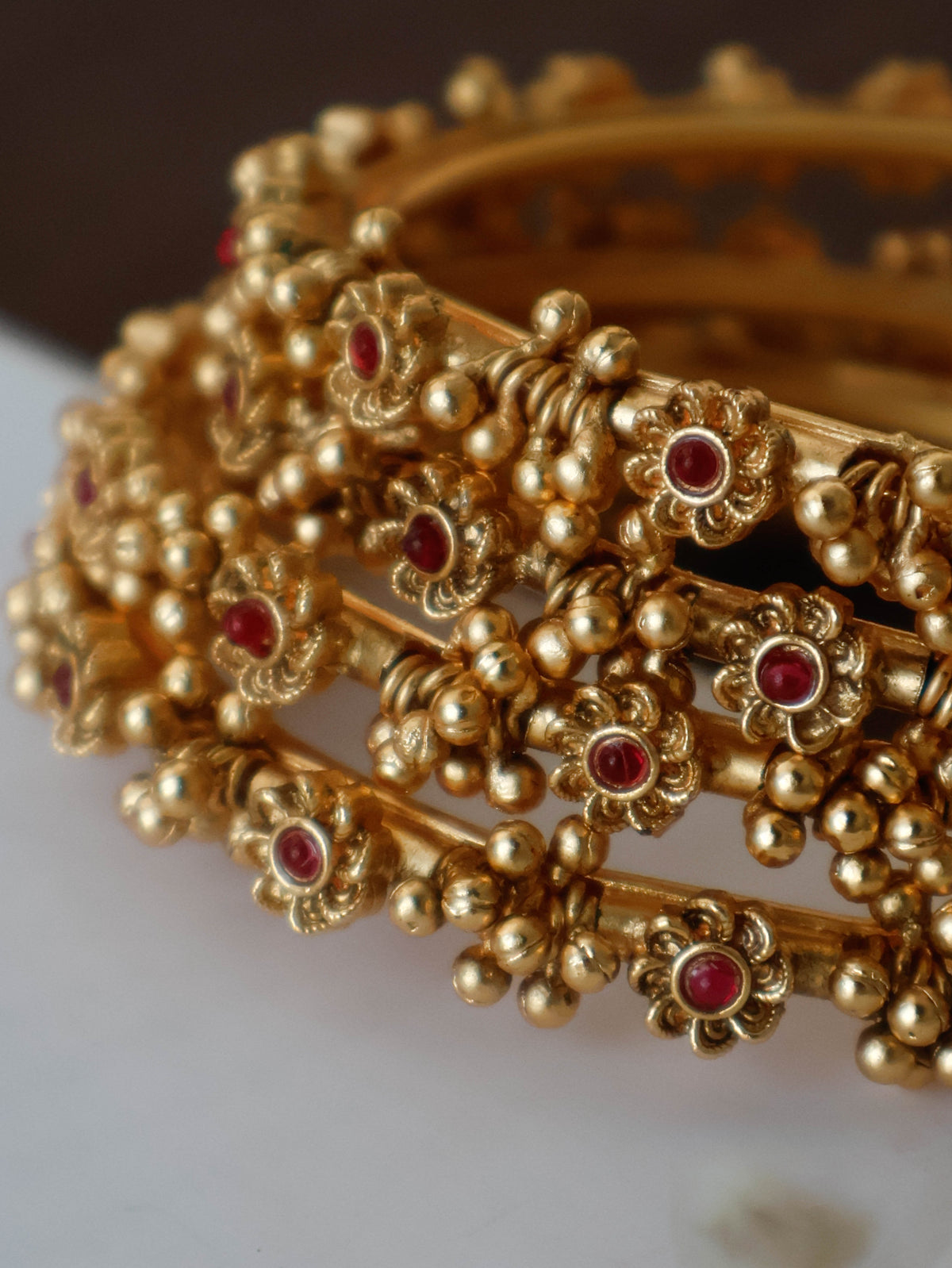 Aveena Bangle - Set of 4