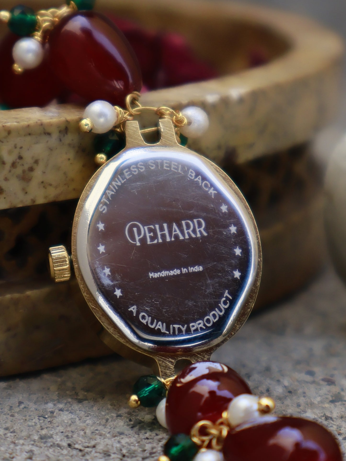 Scarlet Vintage Dial Wrist Watch