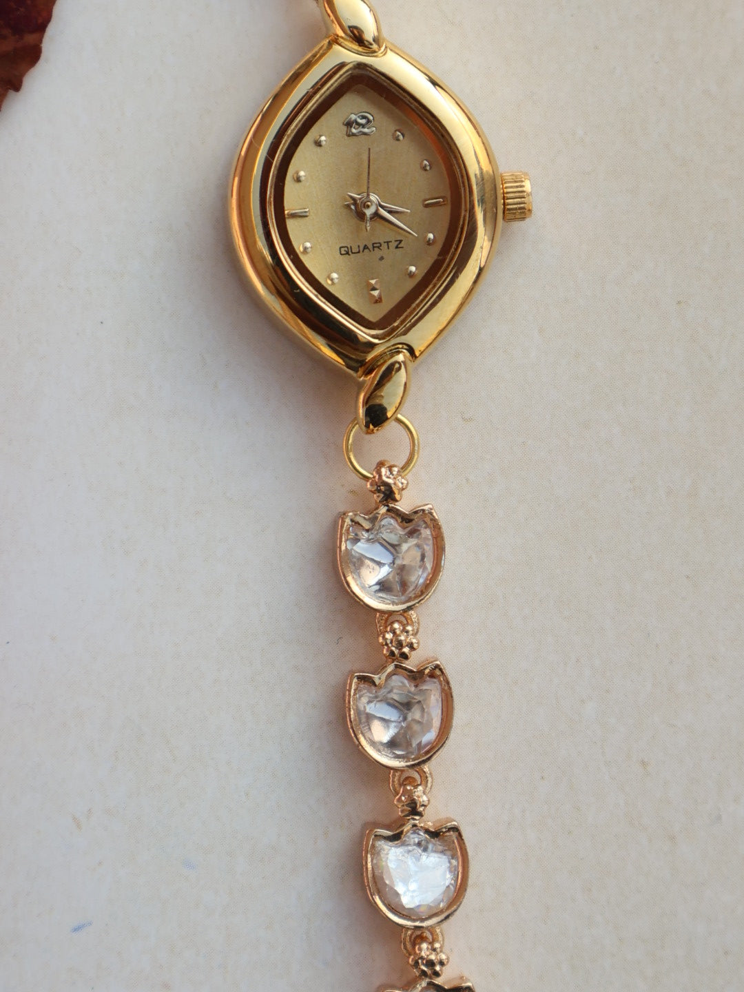 Sparkle Polkis Wrist Watch