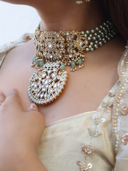 Kailash Mint Green Necklace Set