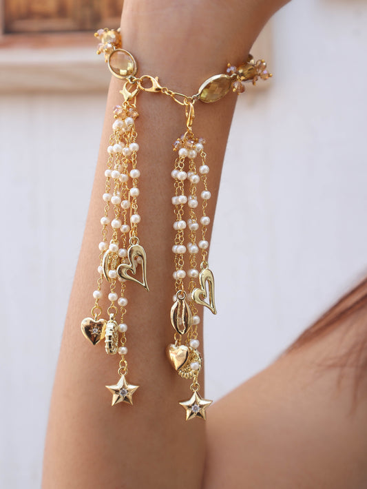 Darya Charms Wrist Watch with Detachable Hangings