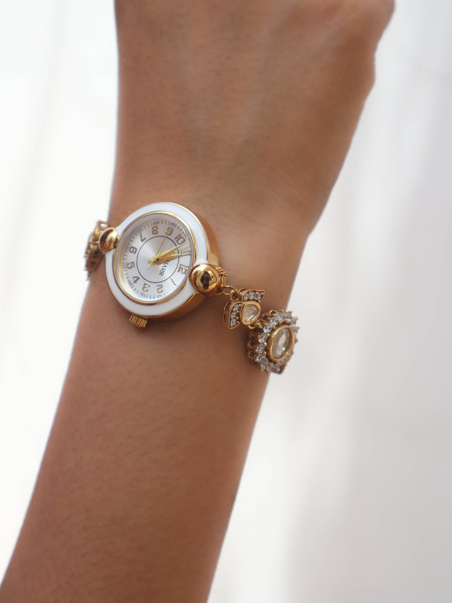 Invoke Polki Wrist Watch with Detachable Hangings