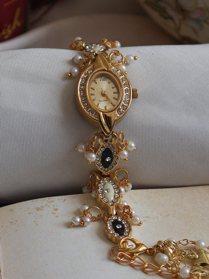 Sun Rays Wrist Watch with Detachable Hangings