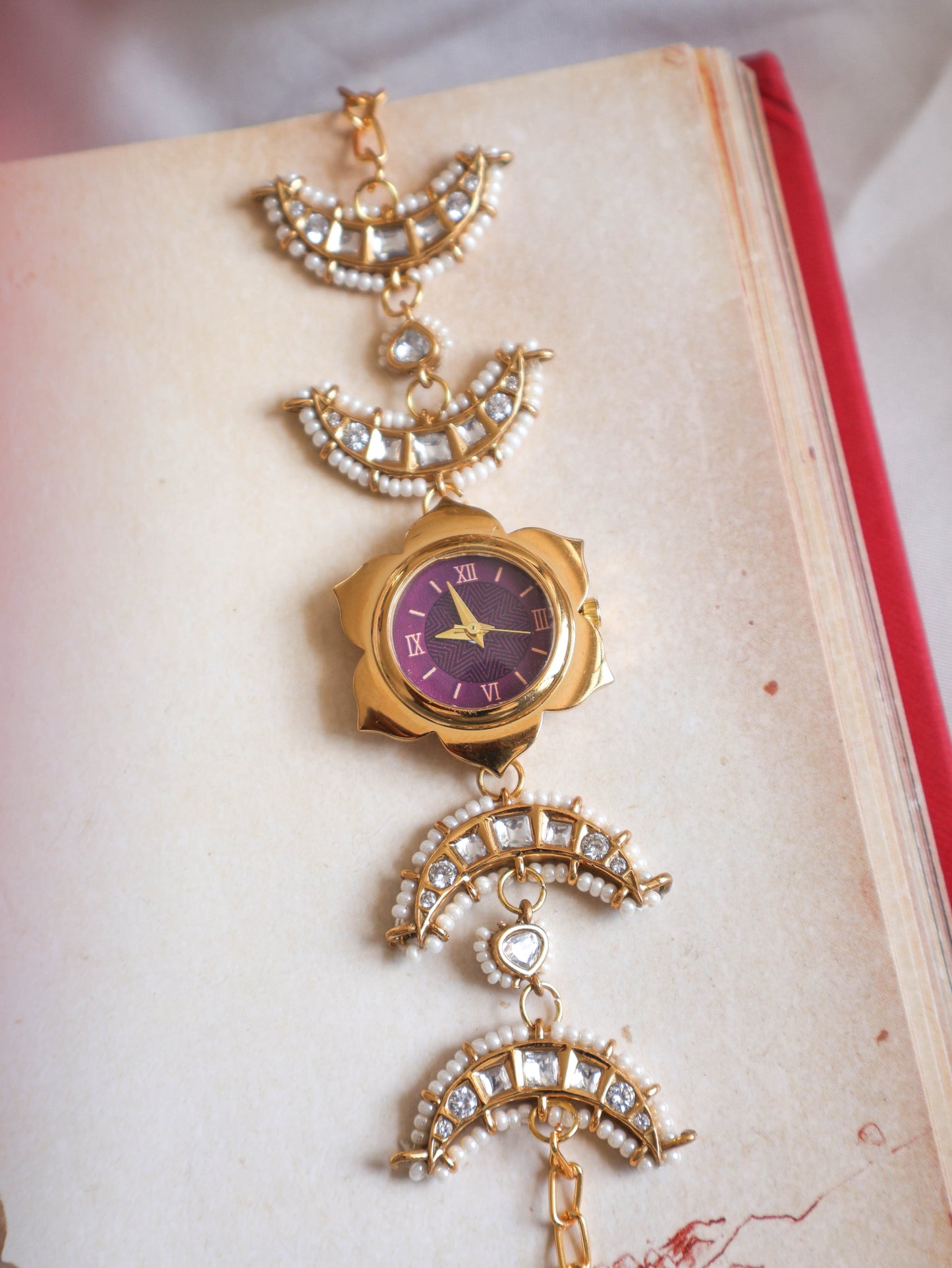 Swift Polki Wrist Watch