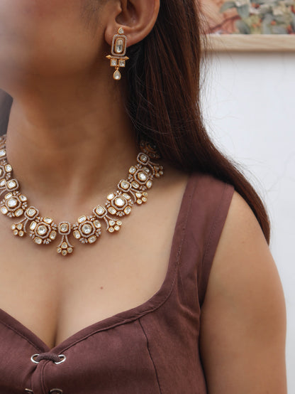 Onisha Polki Necklace Set