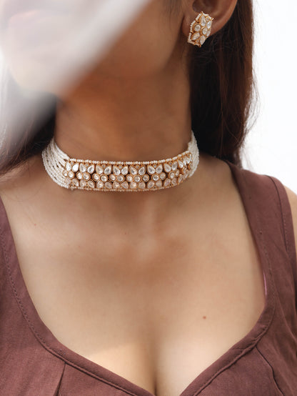 Qelsa Polki Choker Necklace Set