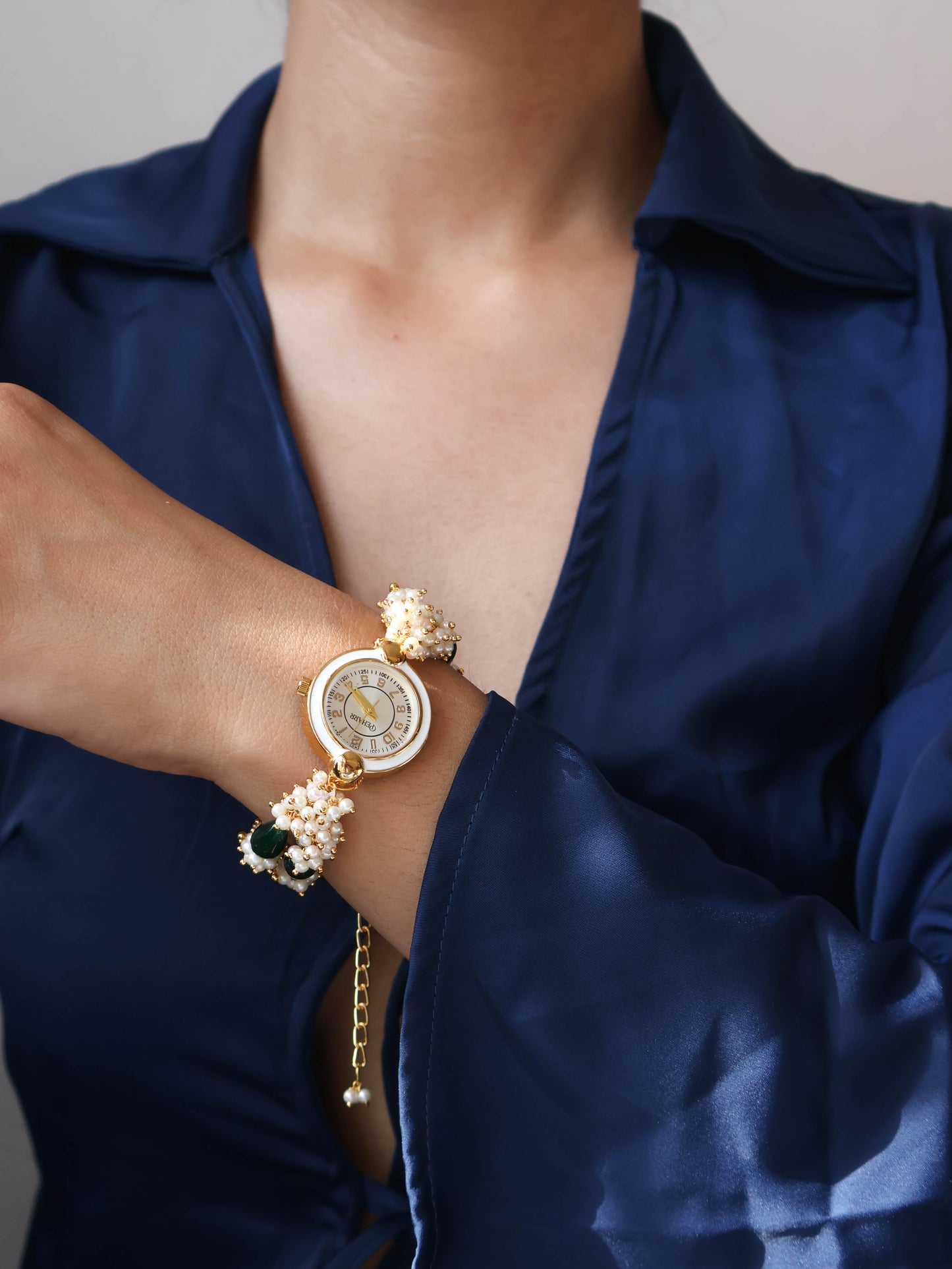 Raina Green Wrist Watch with Detachable Hangings