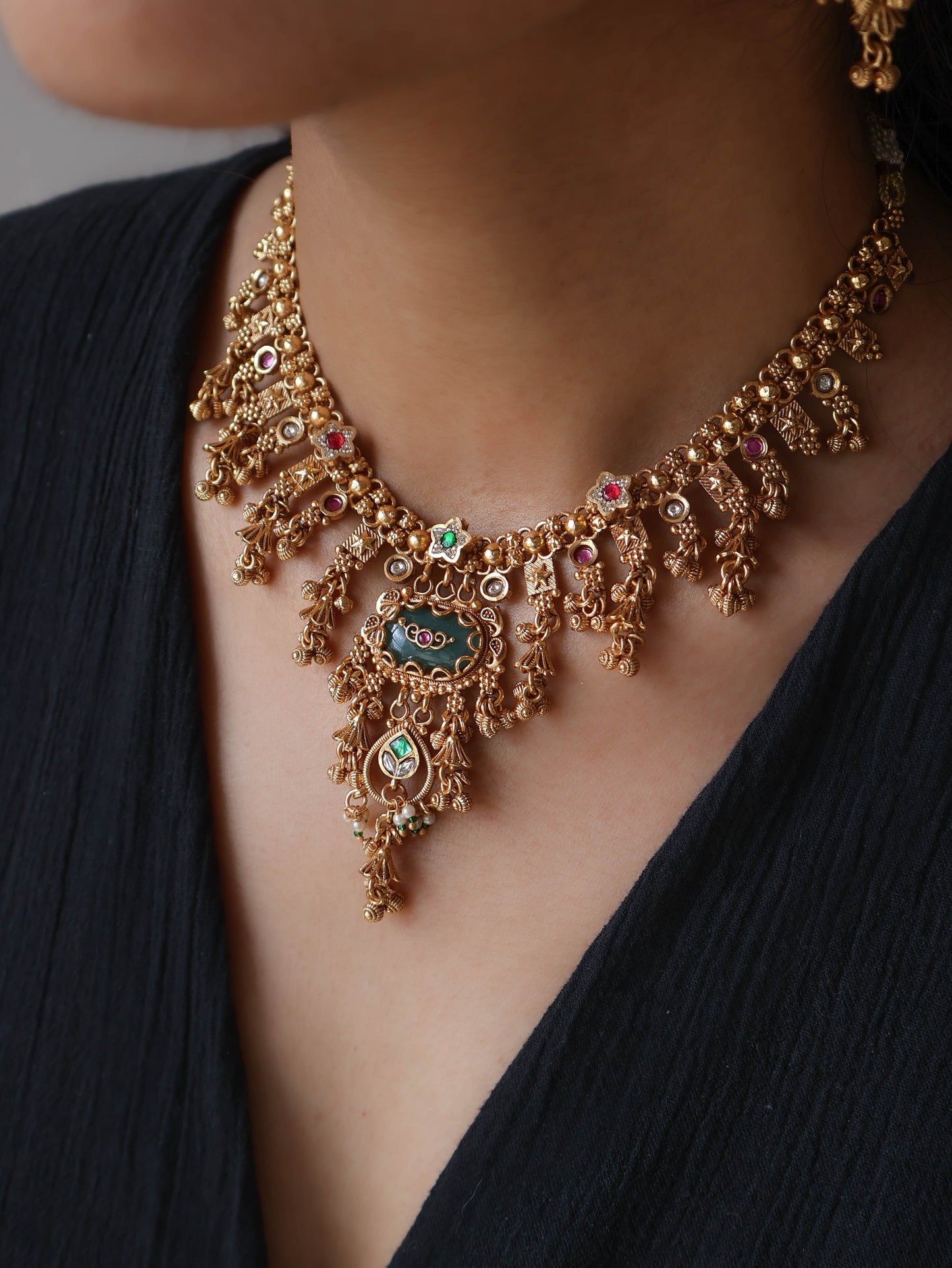 Melline Temple Necklace Set