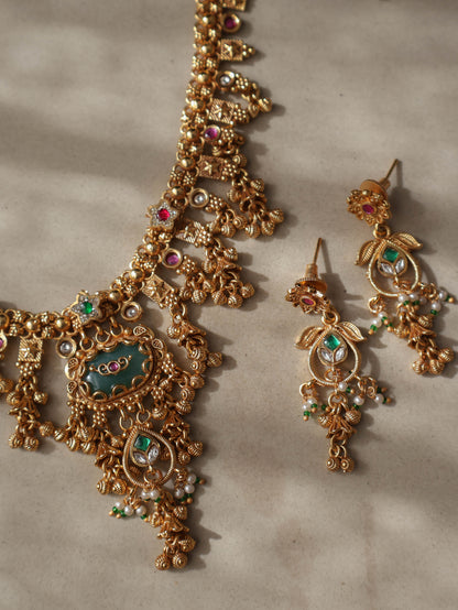 Melline Temple Necklace Set