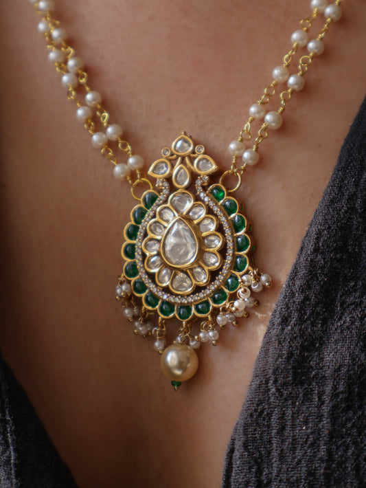 Agnis Green Polki Pendant Necklace