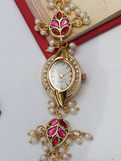 Scarlet Leaf Wrist Watch