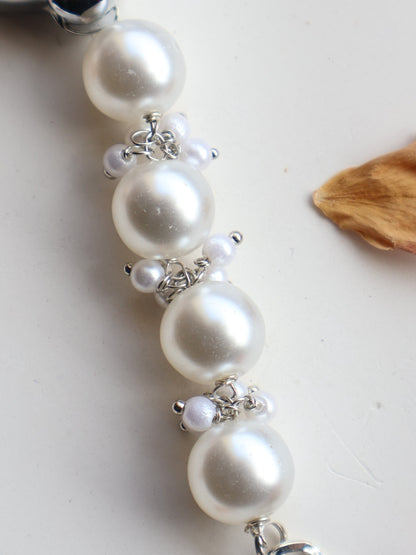 Pearl Luna Wrist Watch