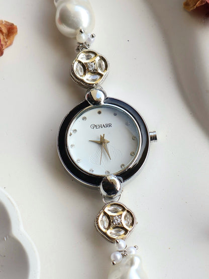 Luna Glimmer Wrist Watch