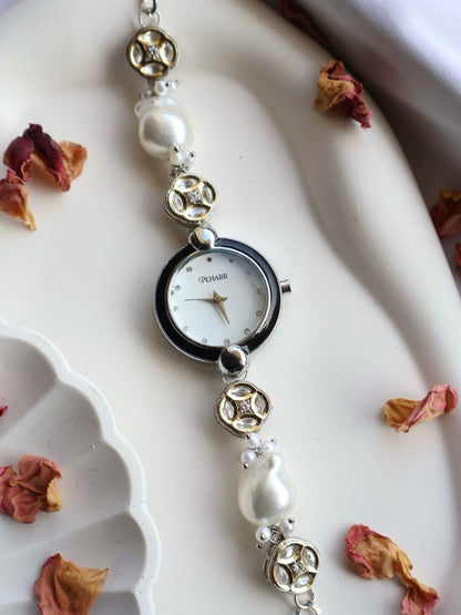 Luna Glimmer Wrist Watch