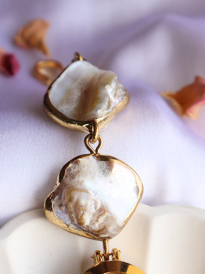 Pearl Glaze Wrist Watch