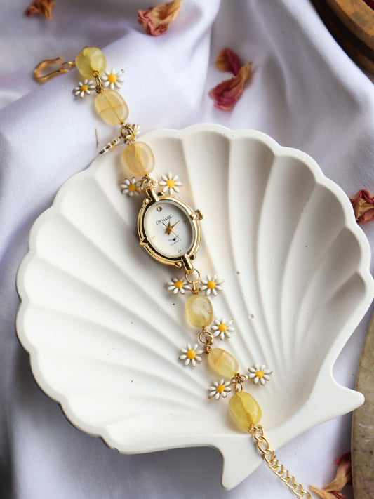 Honey Daisy Wrist Watch