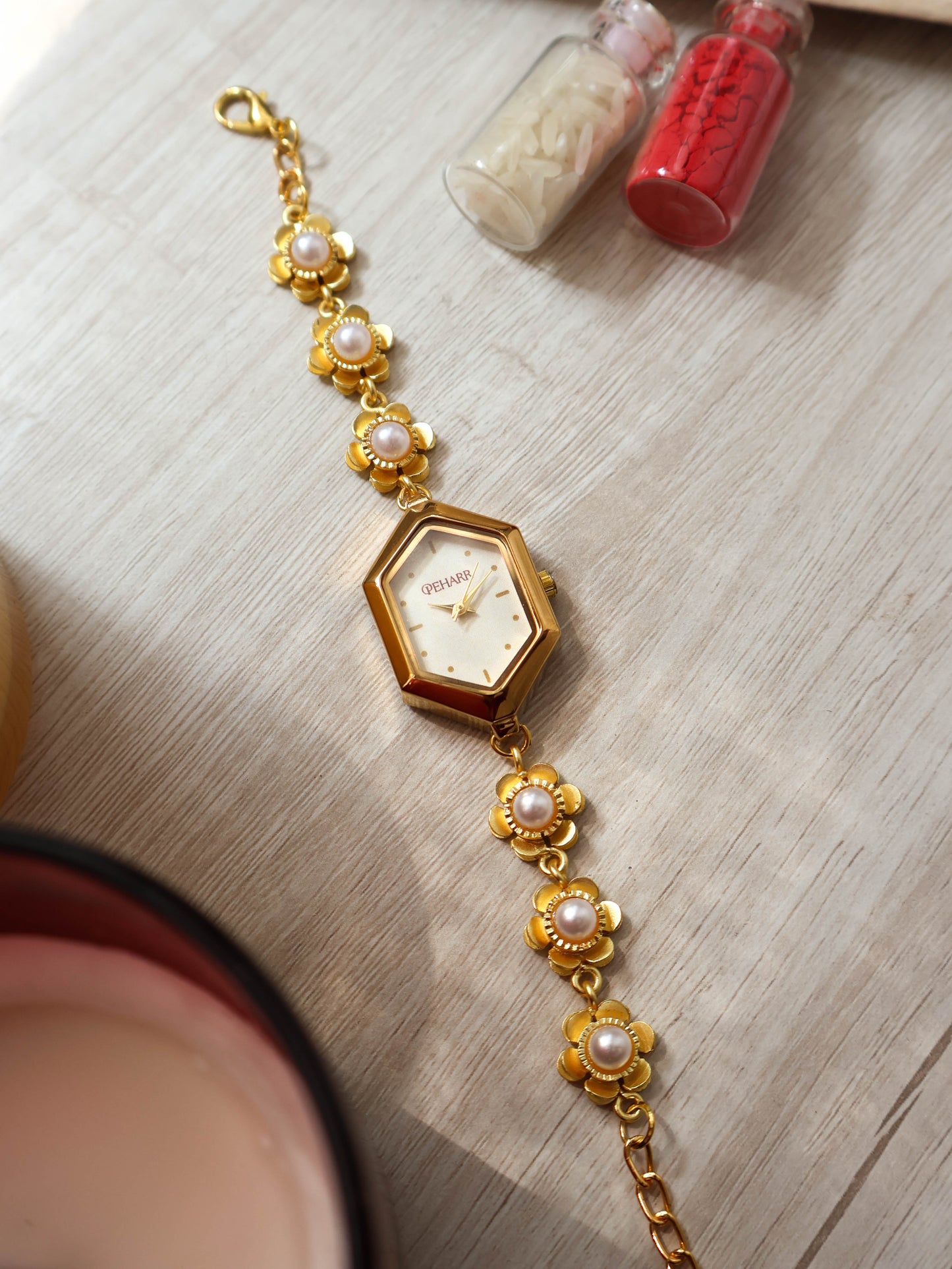 Flora Pearl Wrist Watch