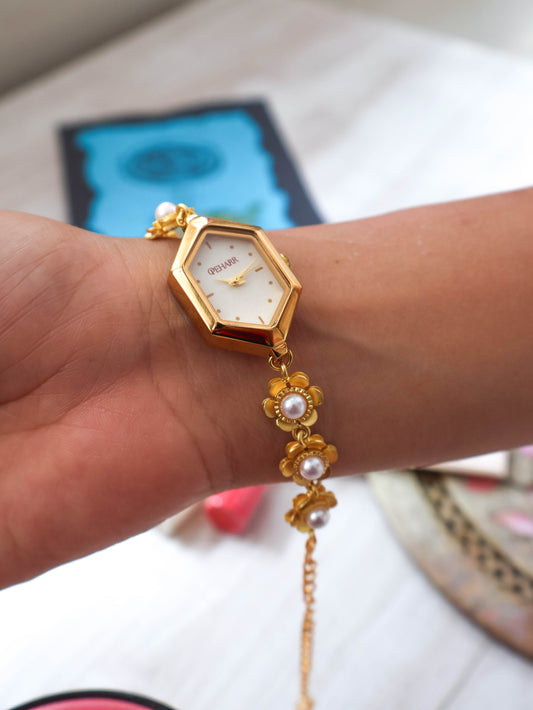 Flora Pearl Wrist Watch