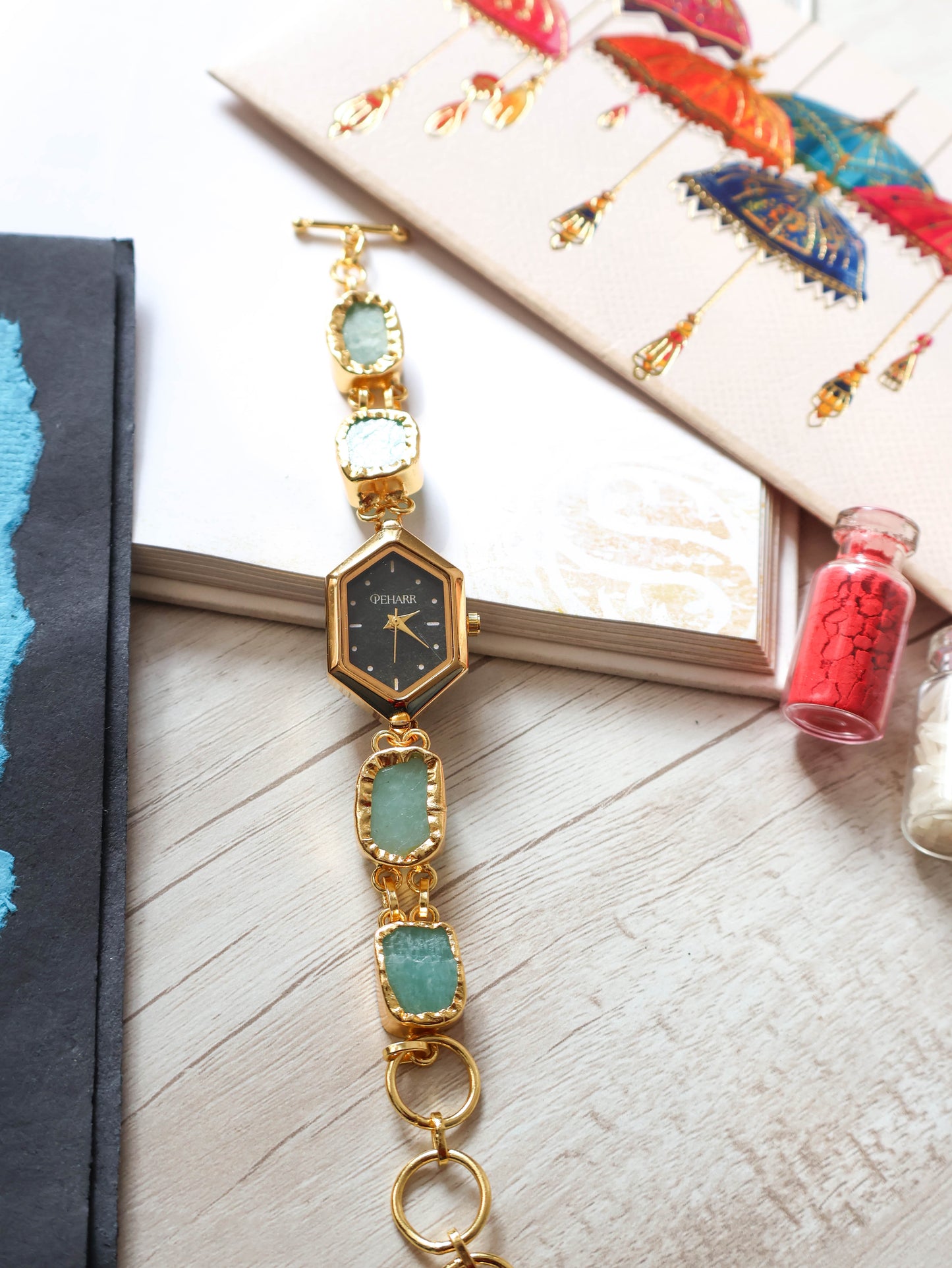 Aqua Cage Wrist Watch