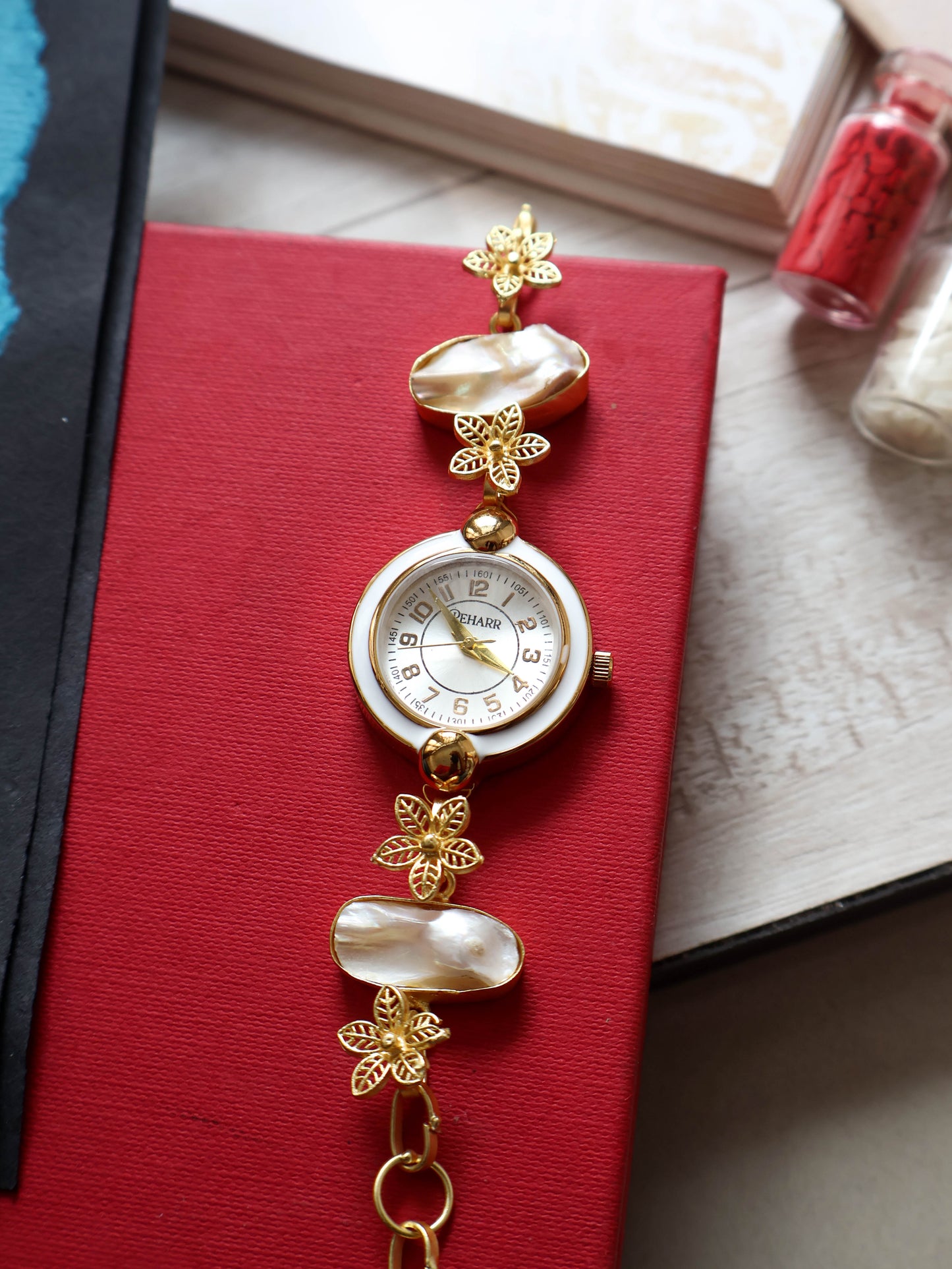 Minerva Pearl Wrist Watch