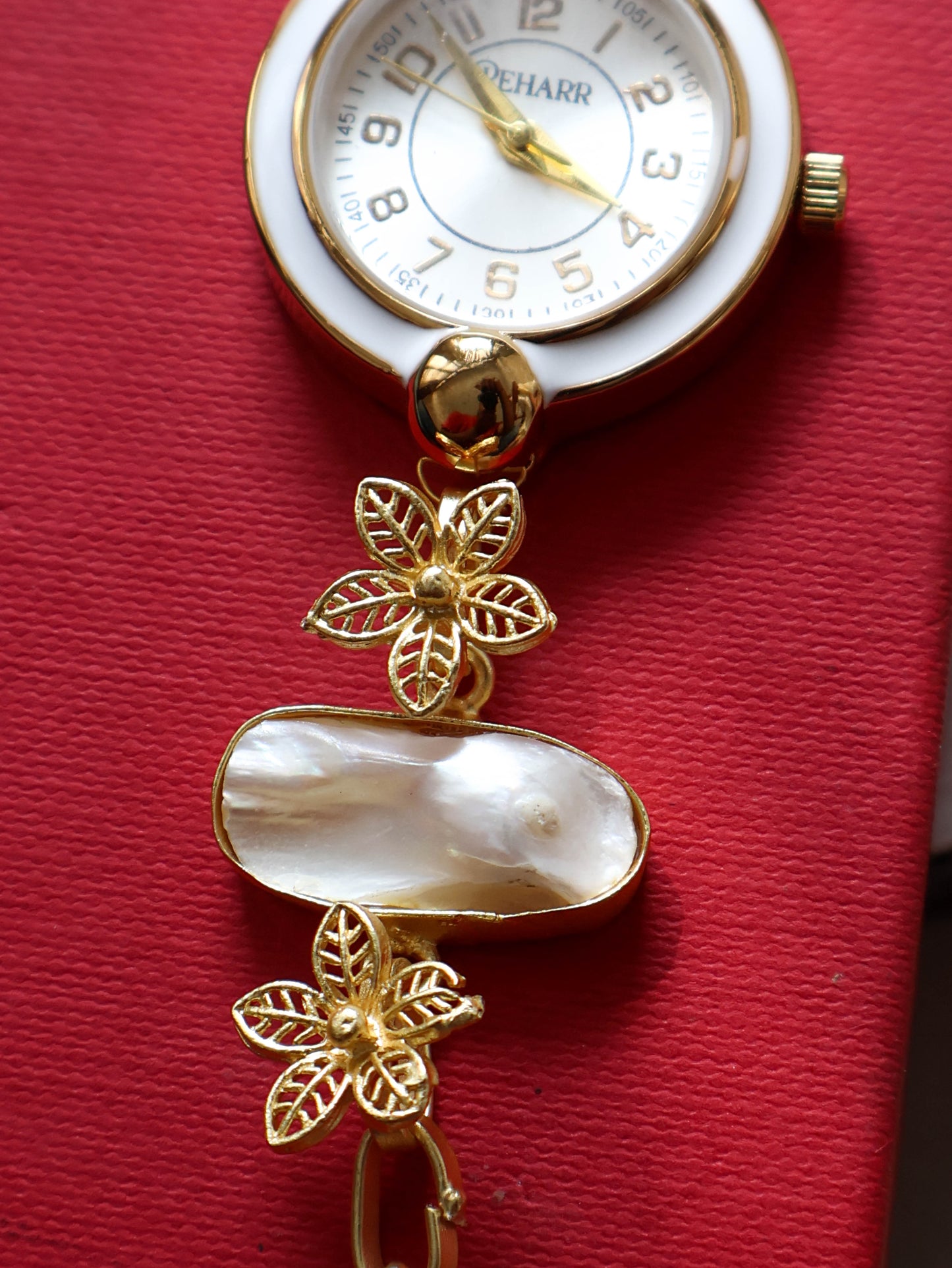 Minerva Pearl Wrist Watch