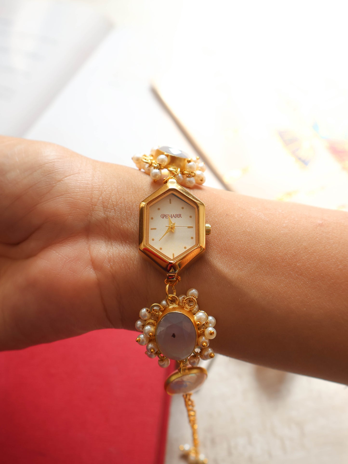 Magic Glow Wrist Watch