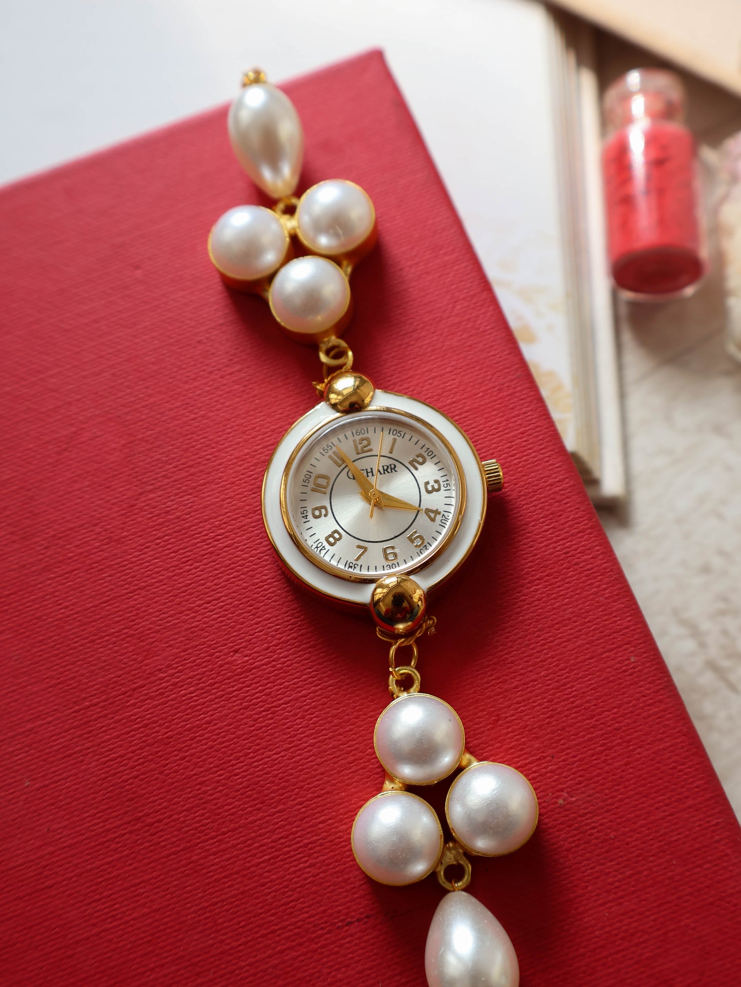 Loom Pearl Wrist Watch