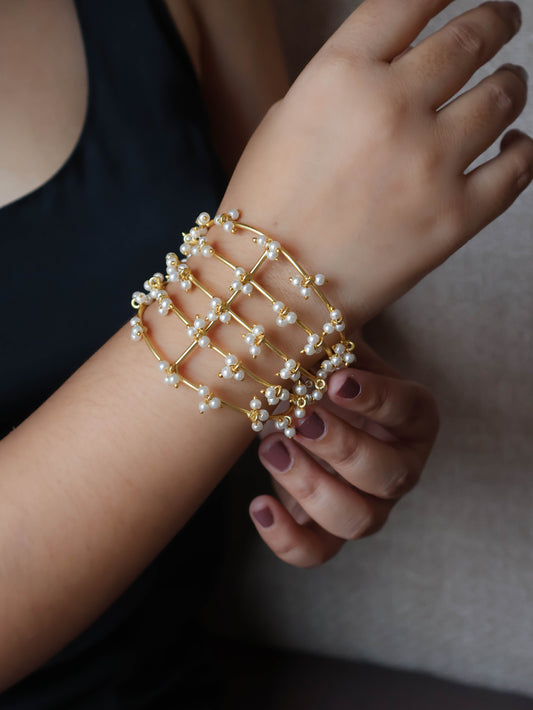 Stella Pearl Bracelet