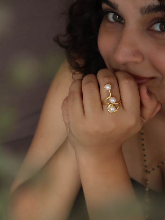 Sandra Pearl Ring