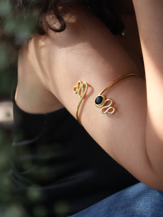 Elka Black Armlet