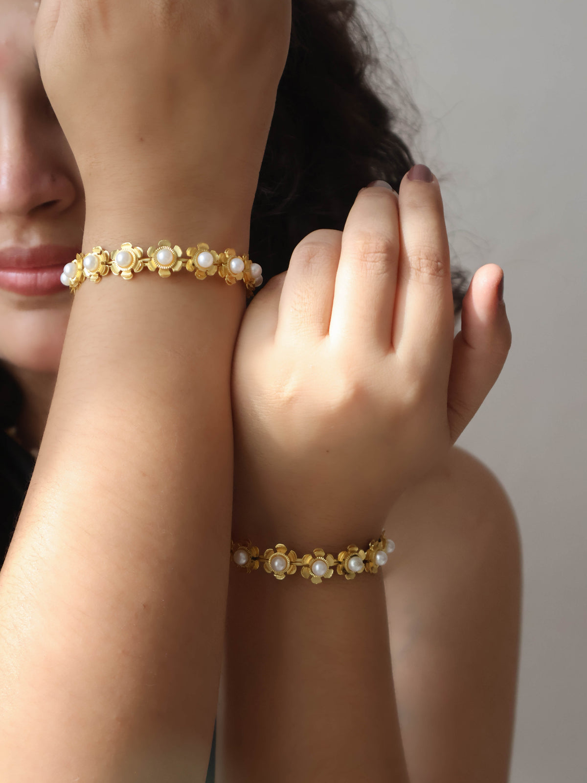 Hania Pearl Bracelet - Set of 2