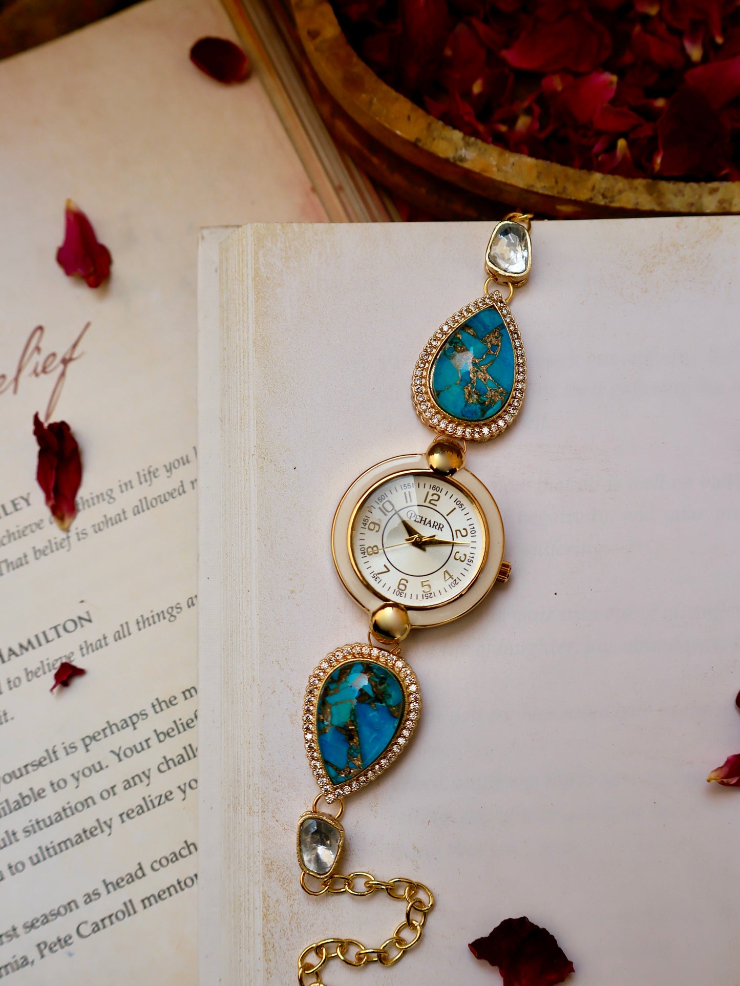 Oceanic Polkis Wrist Watch