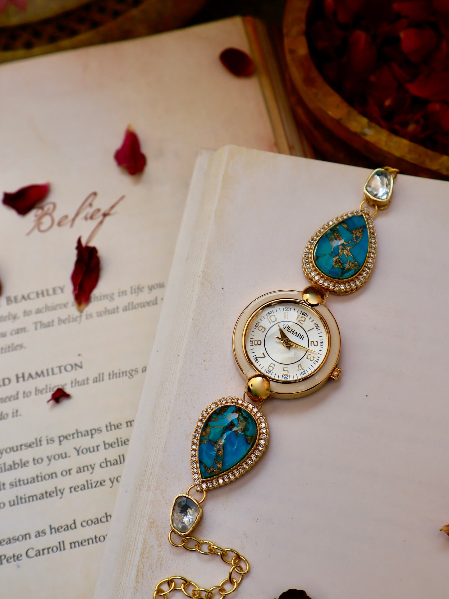 Oceanic Polkis Wrist Watch