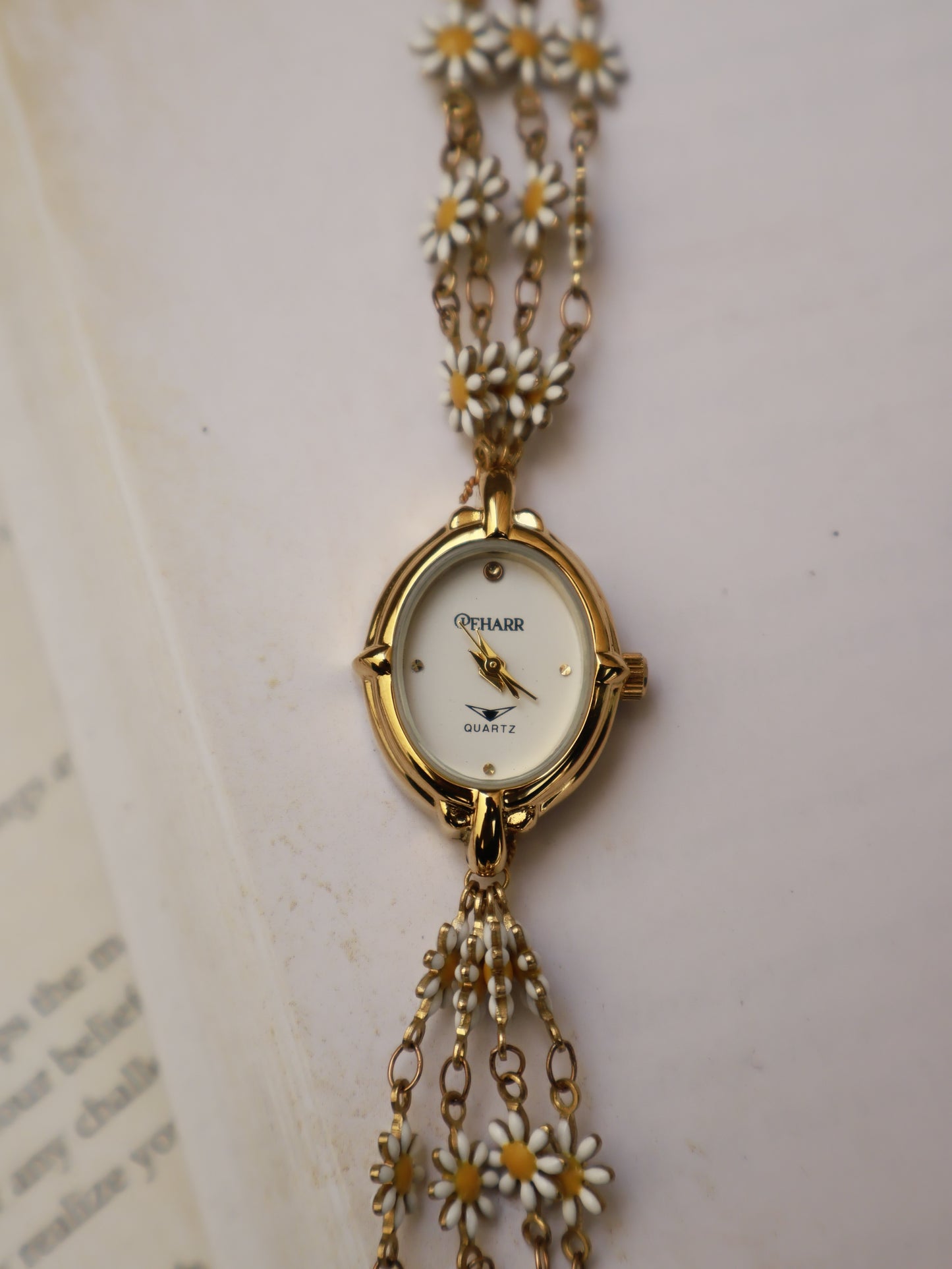 Antique Daisies Wrist Watch