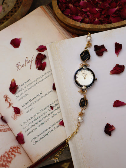 Vintage Black & White Wrist Watch