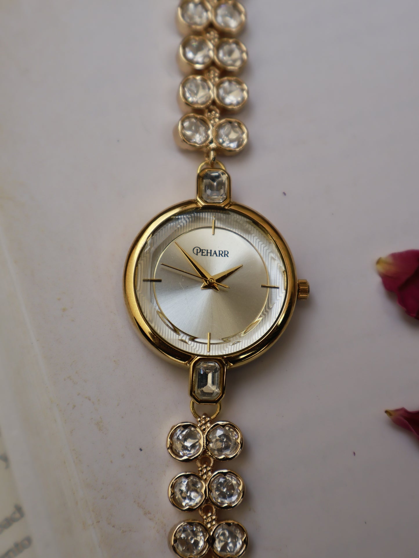 Elegance Polkis Wrist Watch