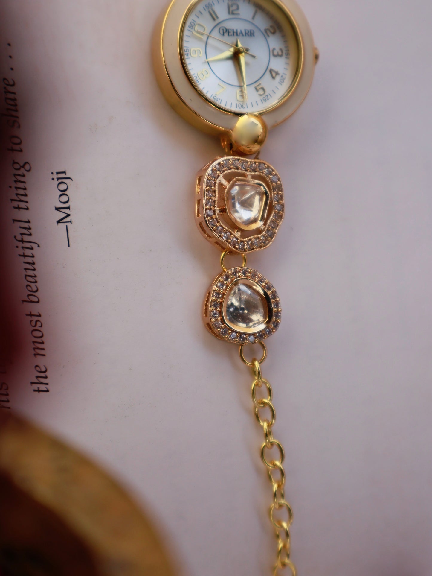 Polkis Glimmer Wrist Watch