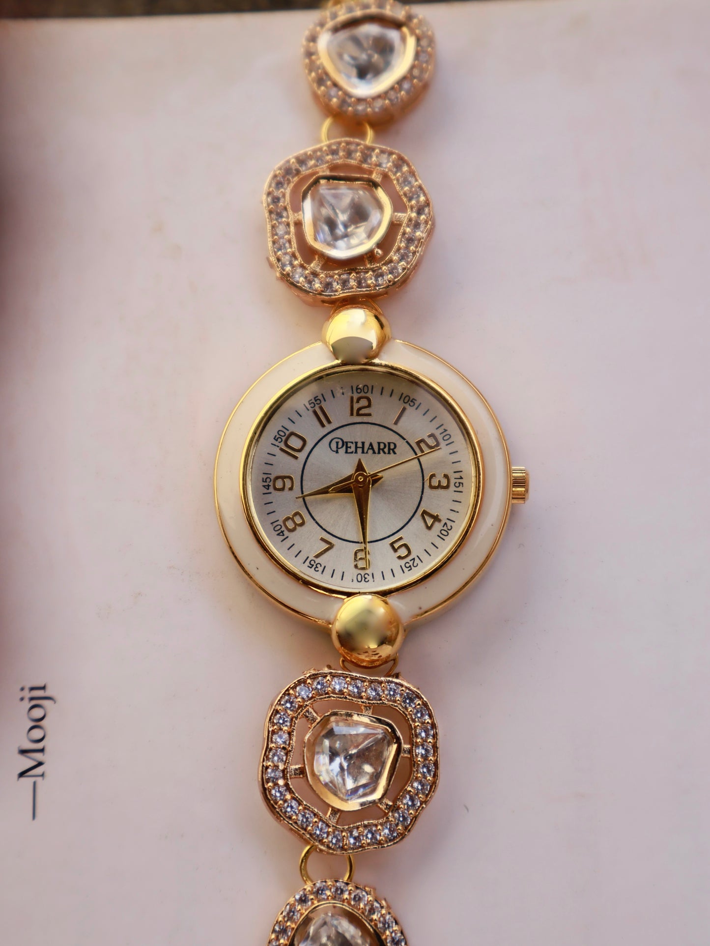 Polkis Glimmer Wrist Watch