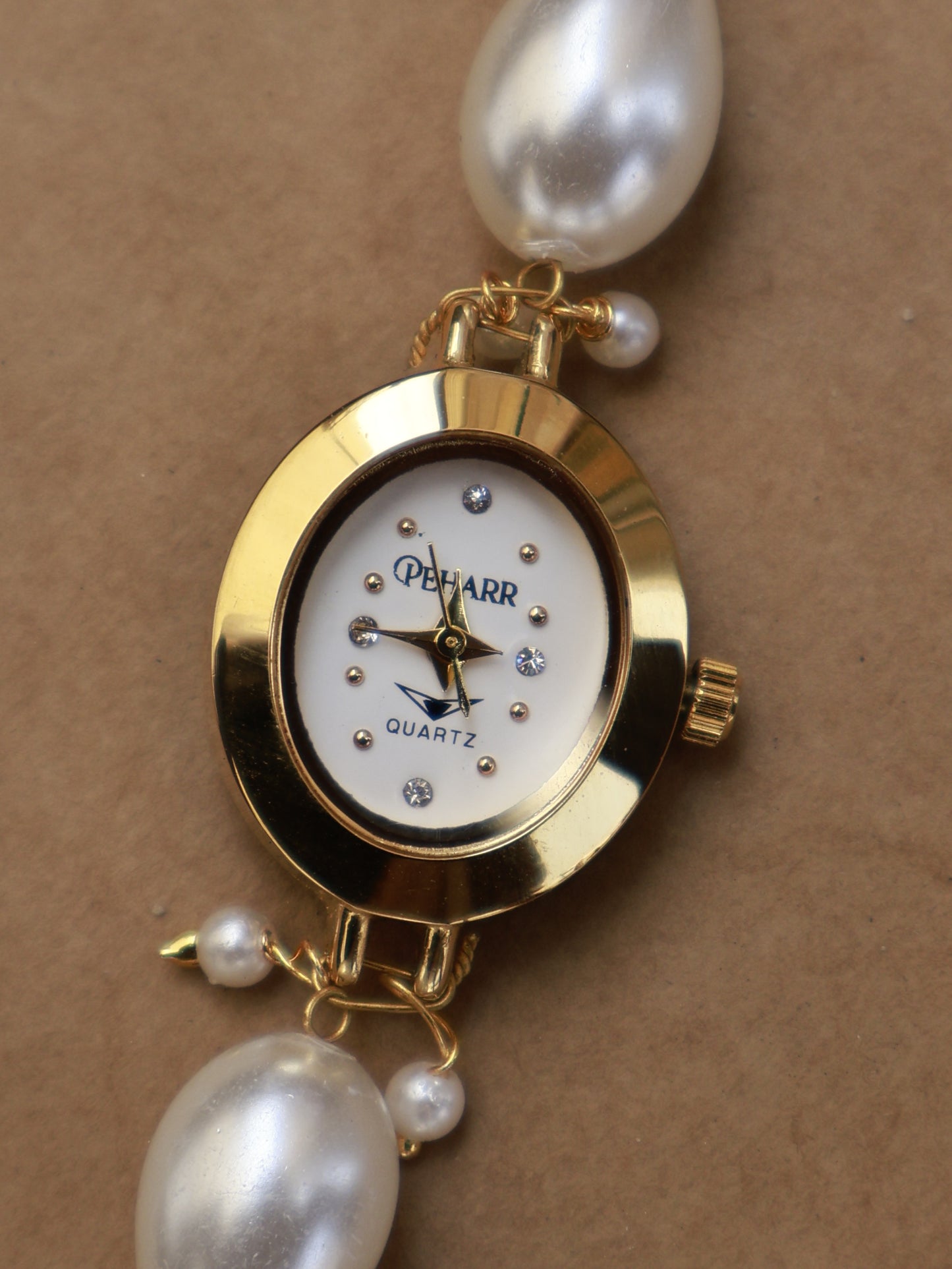 Flower Pluck Wrist Watch