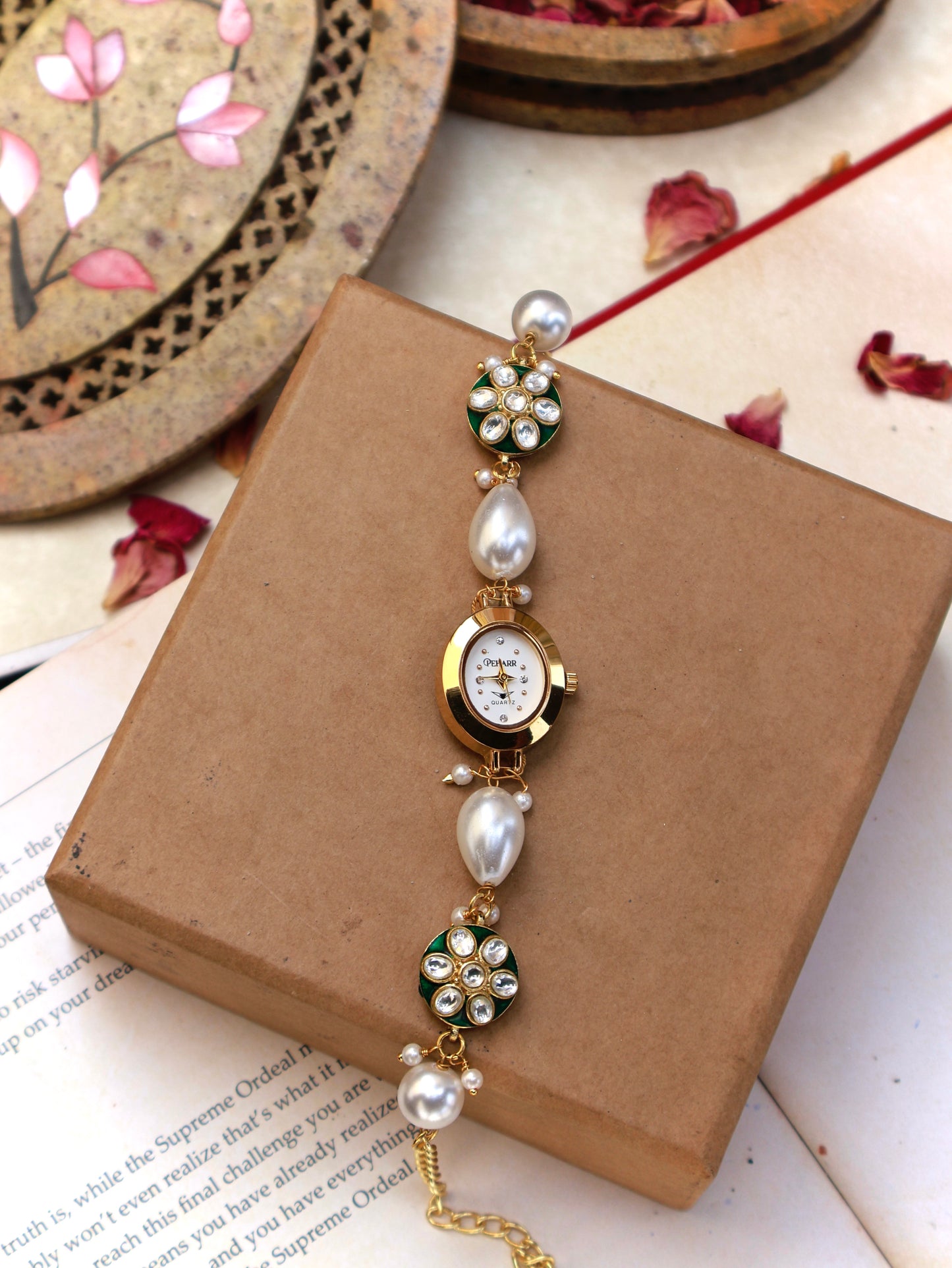 Flower Pluck Wrist Watch