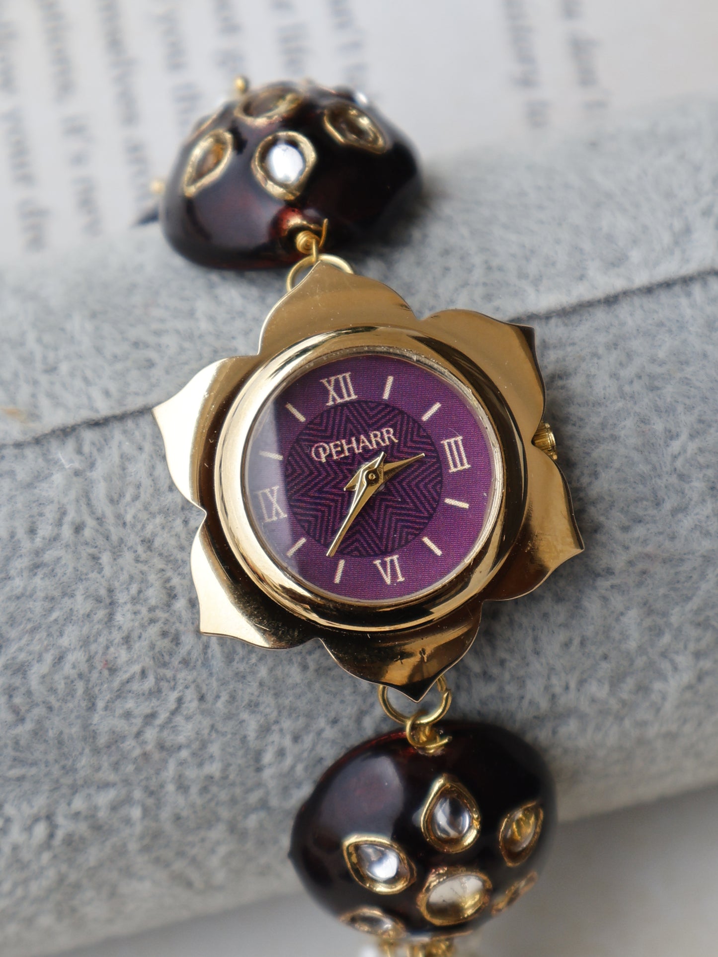 Aven Wrist Watch