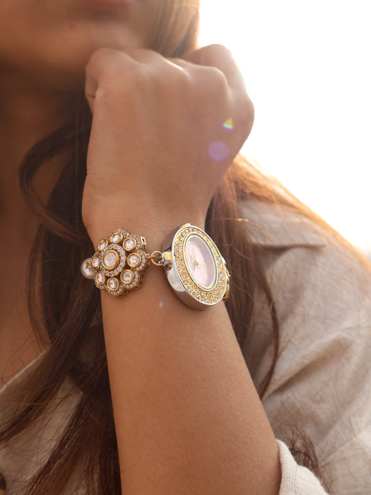 Reen Polkis Pearl Wrist Watch