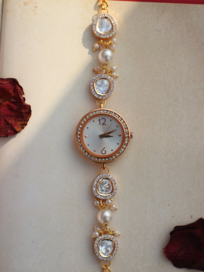Glint Polkis & Pearls Wrist Watch