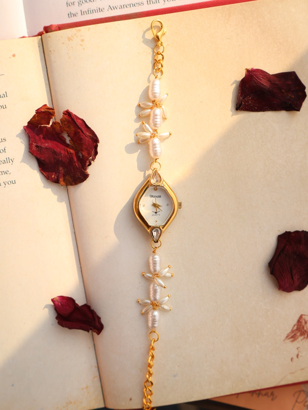 Elegant Pearls Drops Wrist Watch