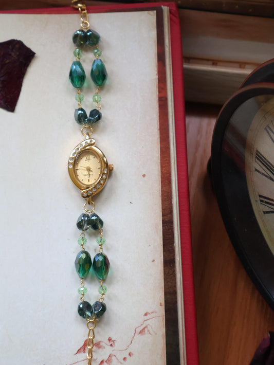 Udaan Green Wrist Watch