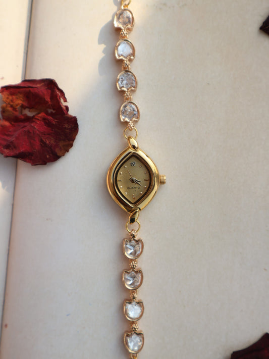 Sparkle Polkis Wrist Watch