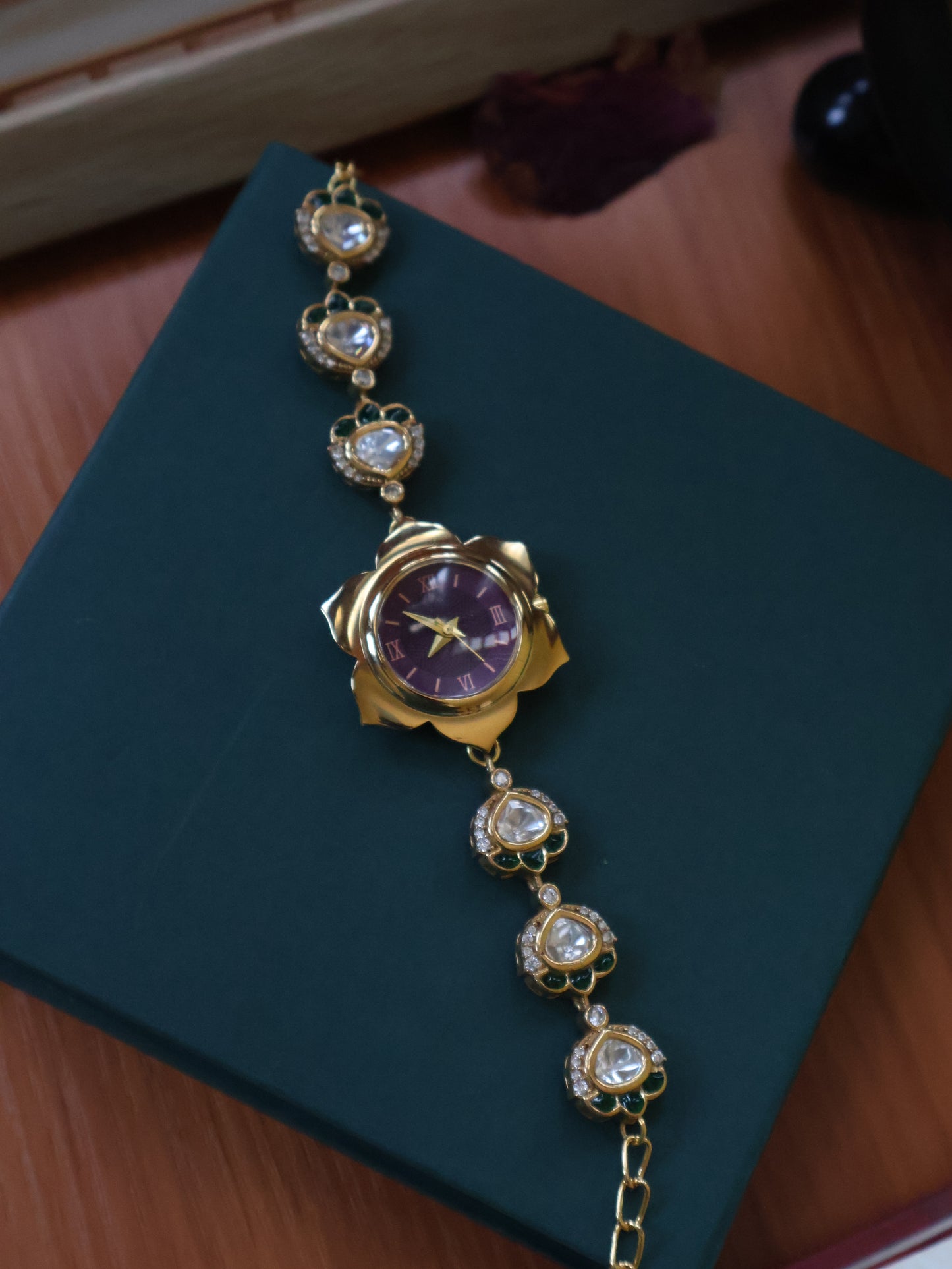 Polki Trail Wrist Watch