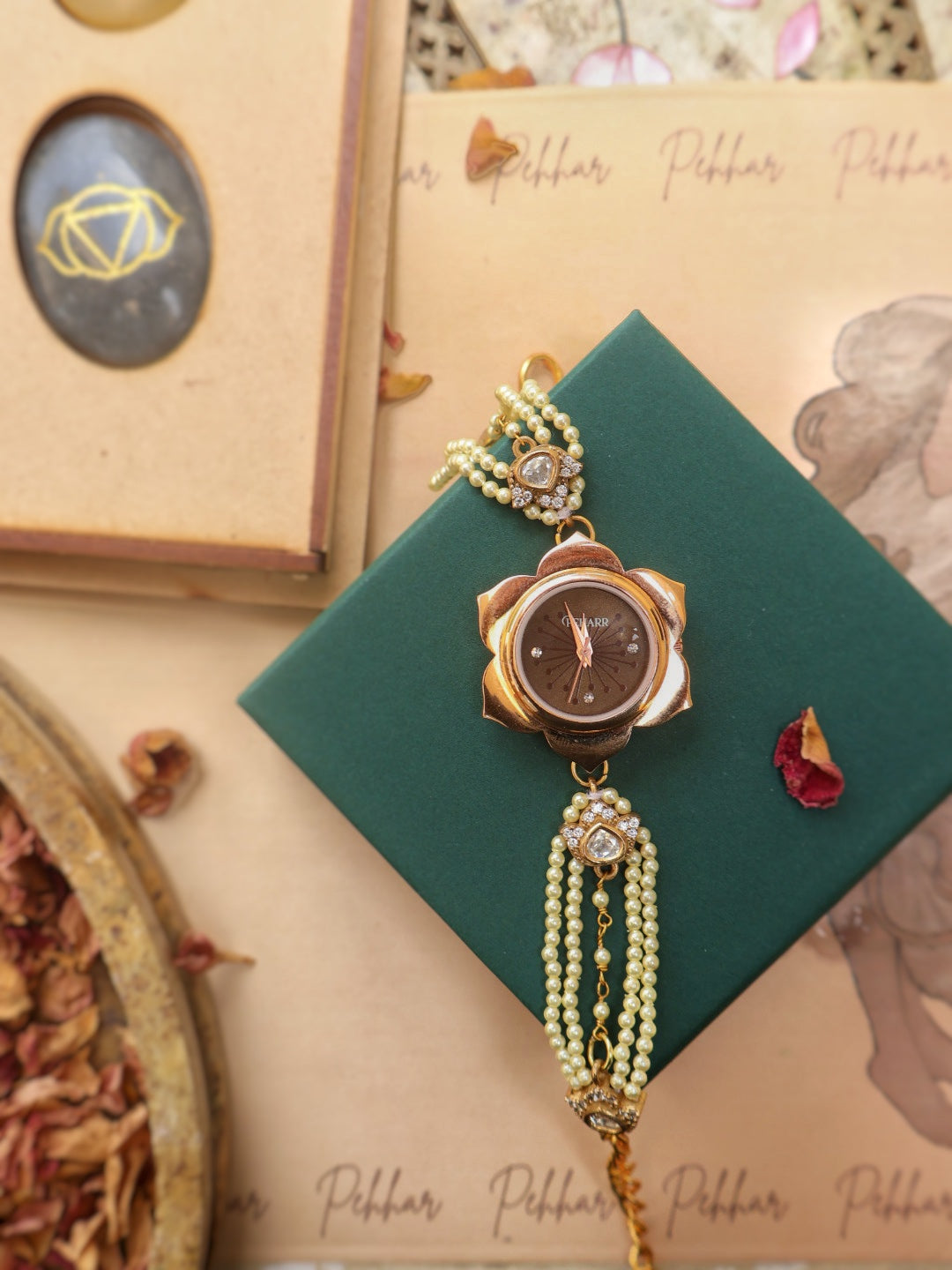 Royal Flowers Wrist Watch
