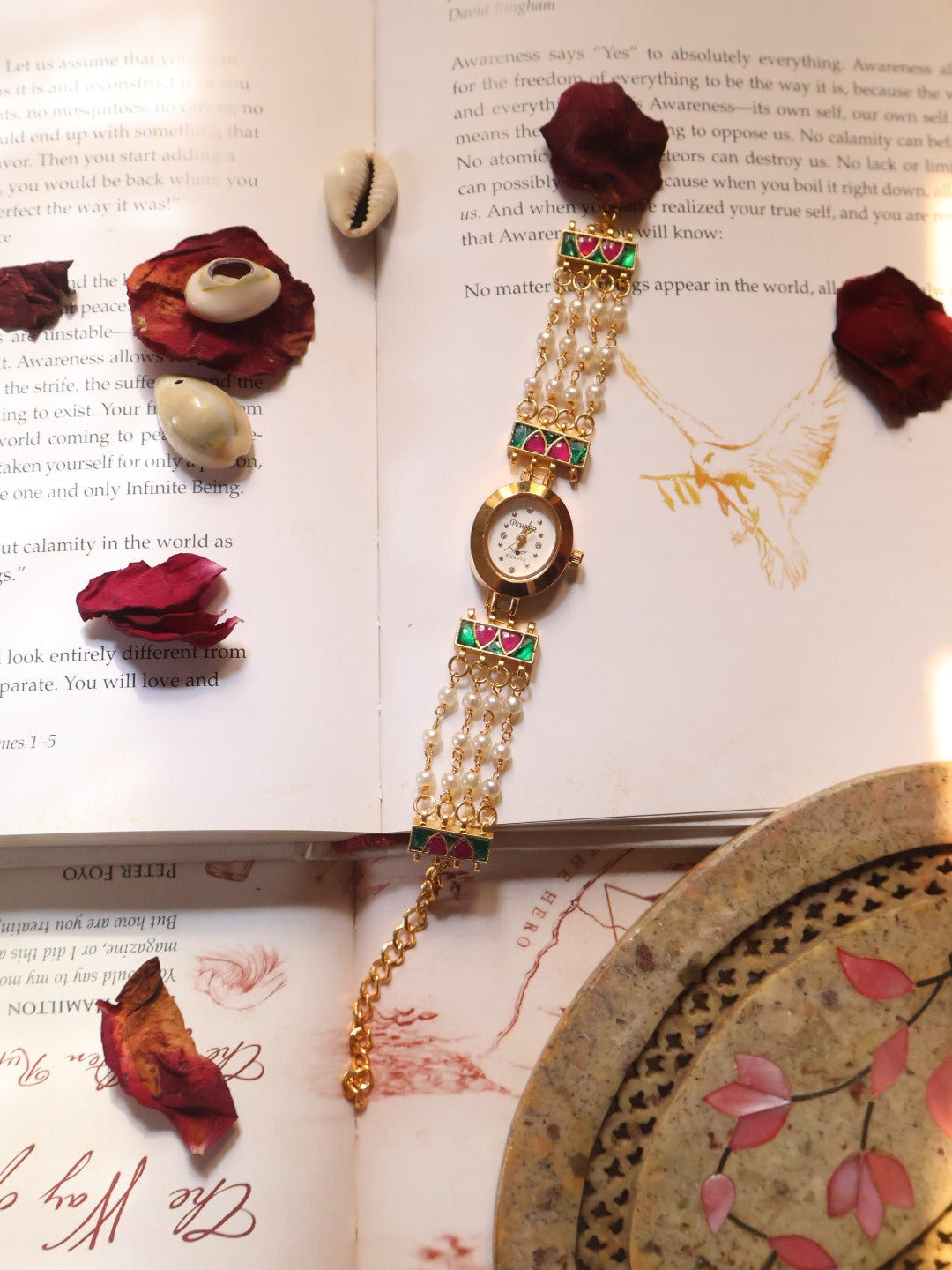 Myriad Pearl Wrist Watch