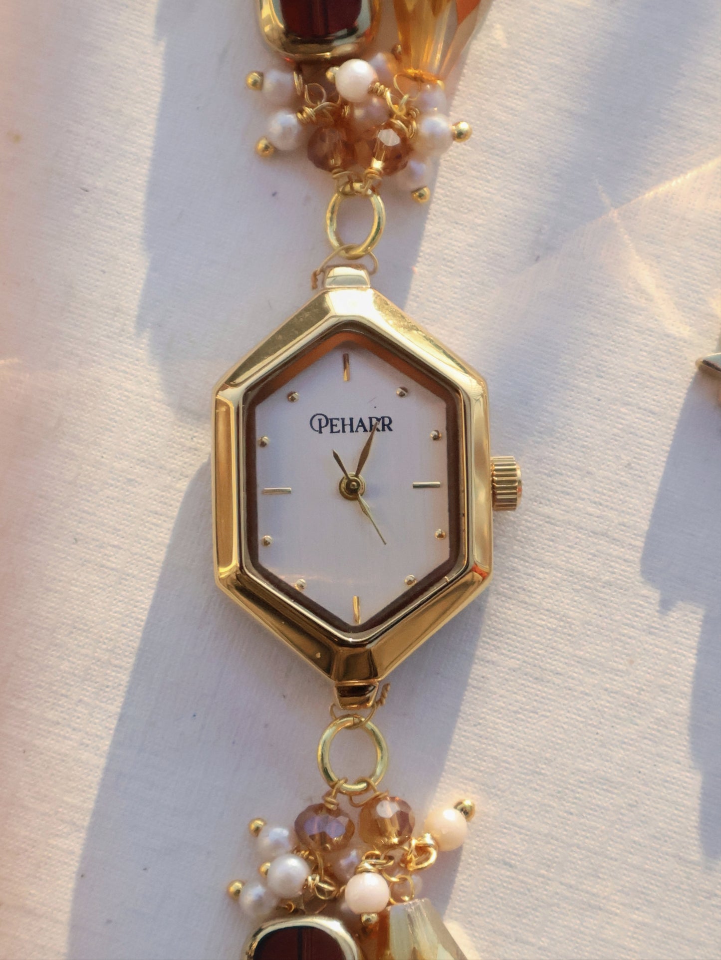 Golden Glow  Wrist Watch